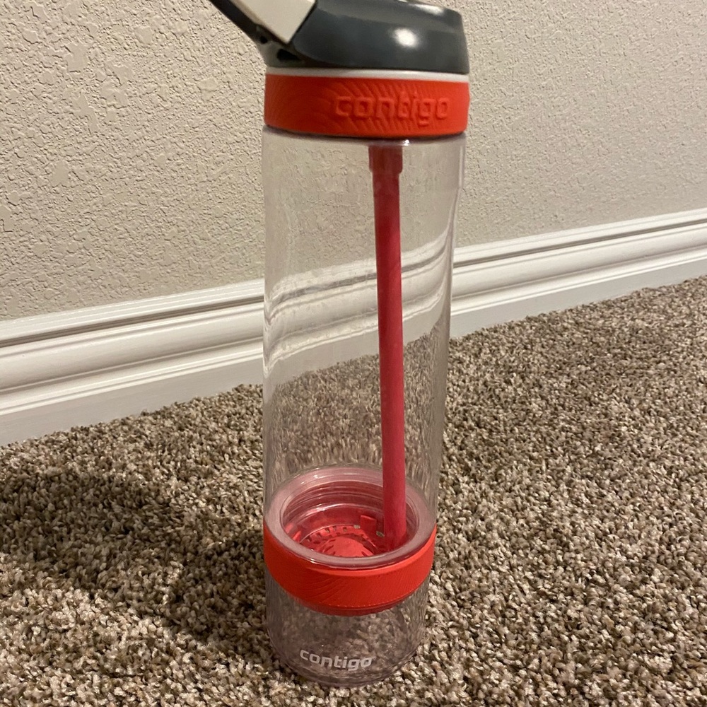 Water bottle